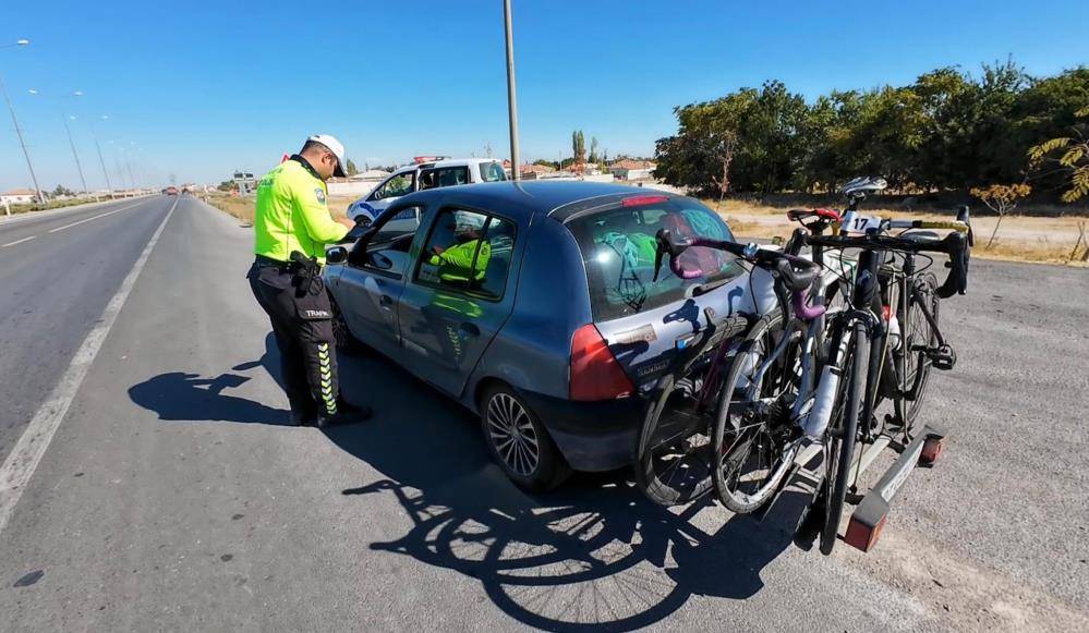 Konya yolunda denetim! Drone tespit etti, ekip cezayı yazdı 2